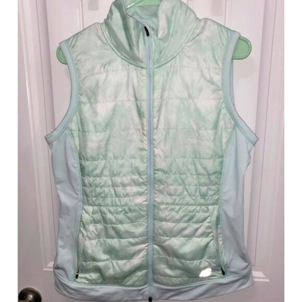 NWOT New Balance women's seafoam green lightweight puffer jogger vest (L)